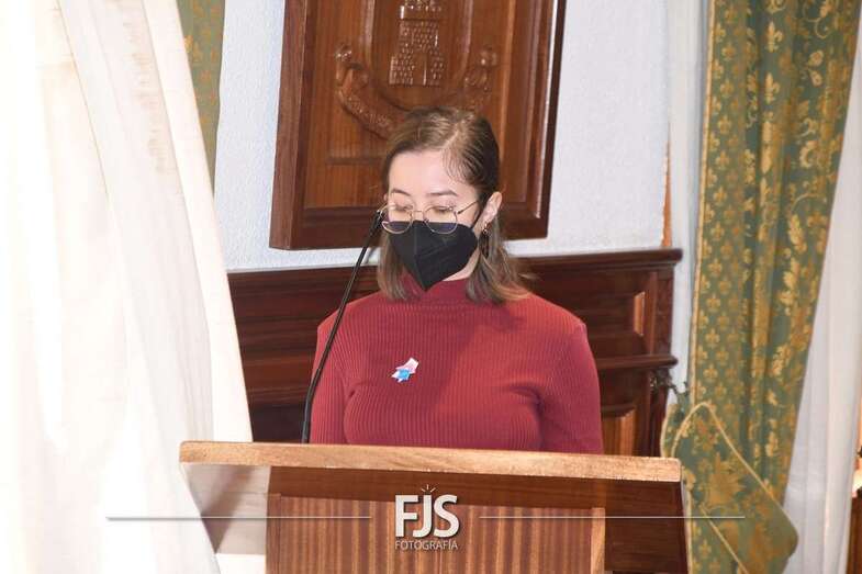 La joven Mey Kin Ung, este jueves ante el Pleno municipal / TA